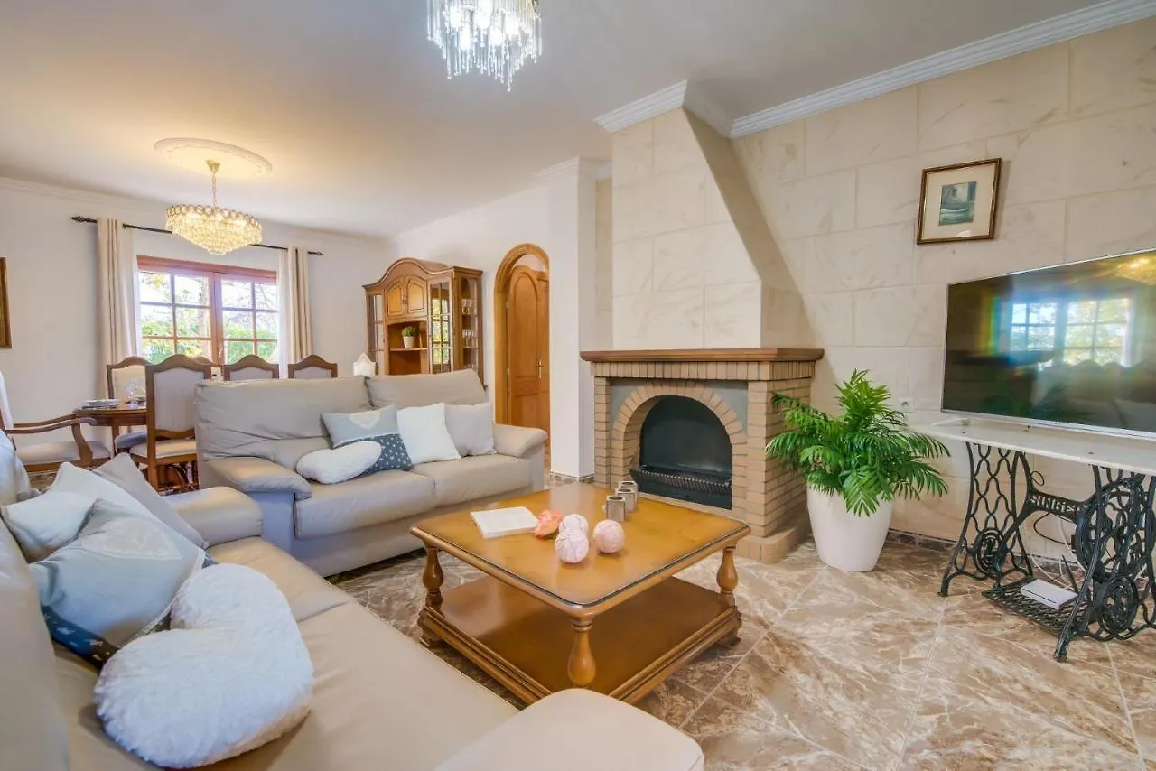 Ideal Property Mallorca - Es Pascolet Guest House Inca  0*, Inca (Mallorca)